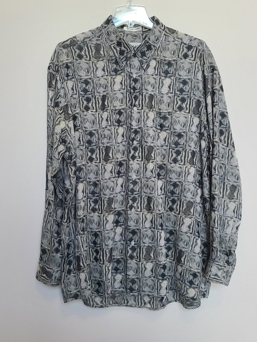 JHANE BARNES Mens Large Dress Shirt Black and Gray Geometric Pattern 100% Cotton